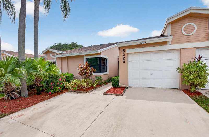 8224 SUMMERBREEZE Lane, Boca Raton FL 33496