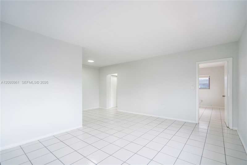 7315 Harding Ave # 10, Miami Beach FL 33141