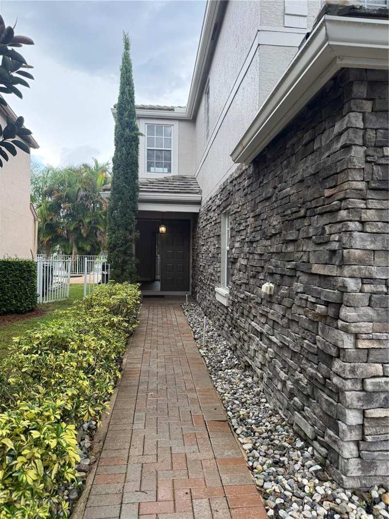 10355 Little Mustang Way, Lake Worth FL 33449