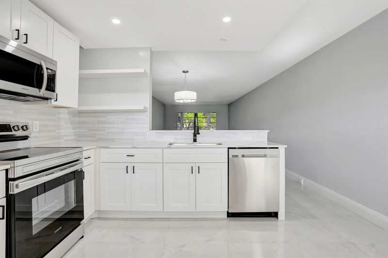 2202 LUCAYA Bend # G2, Coconut Creek FL 33066