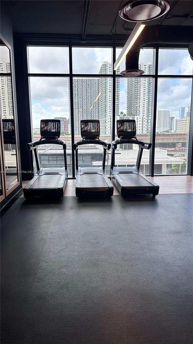 20 NE 11th St # 2212A, Miami FL 33132