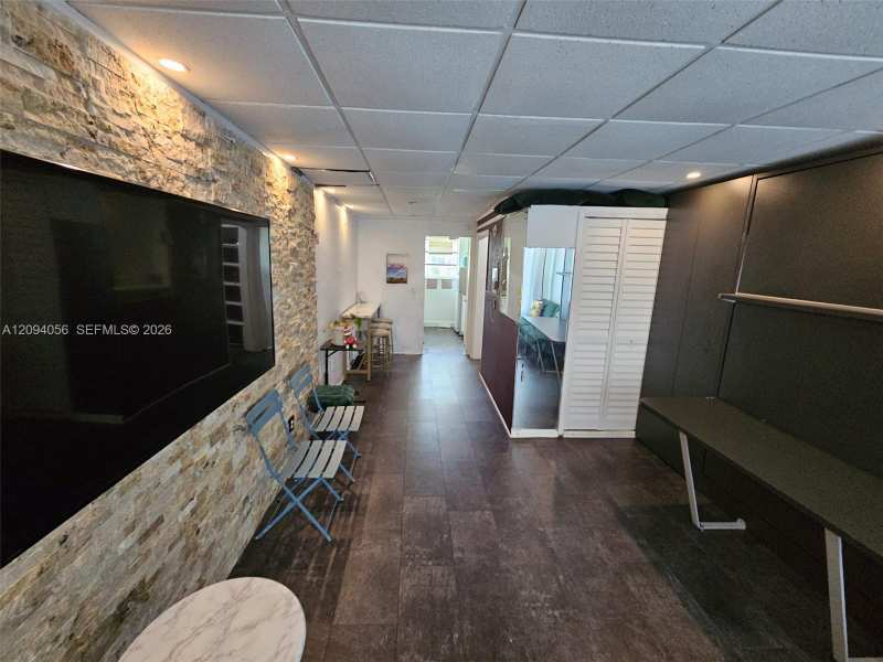 7725 Carlyle Ave # 11, Miami Beach FL 33141