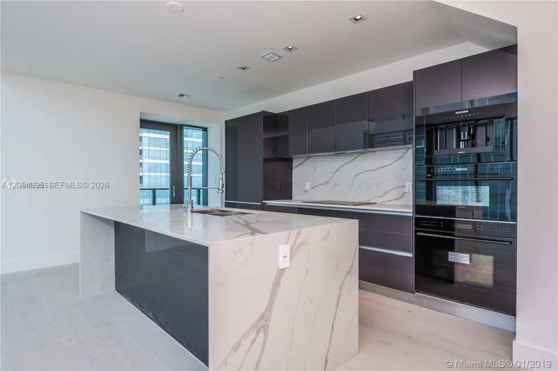 1451 Brickell Ave # 4004, Miami FL 33131