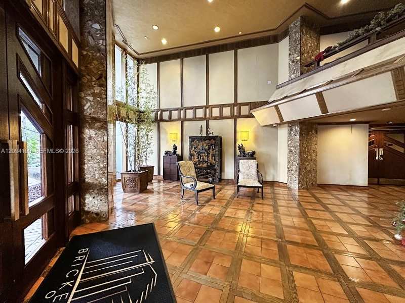 520 Brickell Key Dr # A1217, Miami FL 33131