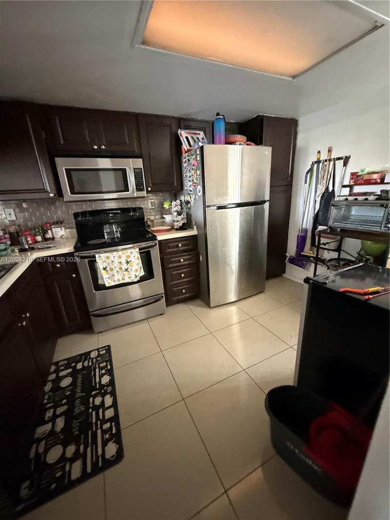 855 SW 113th Way # 855, Pembroke Pines FL 33025