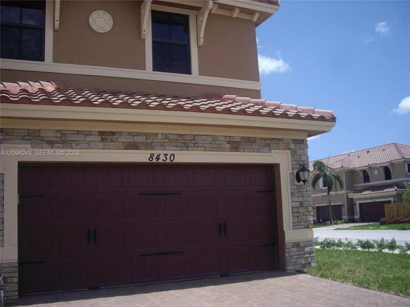 TOWNPARC AT MIRALAGO