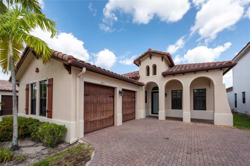8513 NW 41st St, Cooper City FL 33024