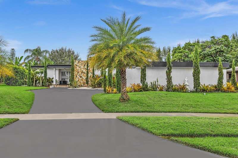 3210 Medinah Circle E, Lake Worth FL 33467