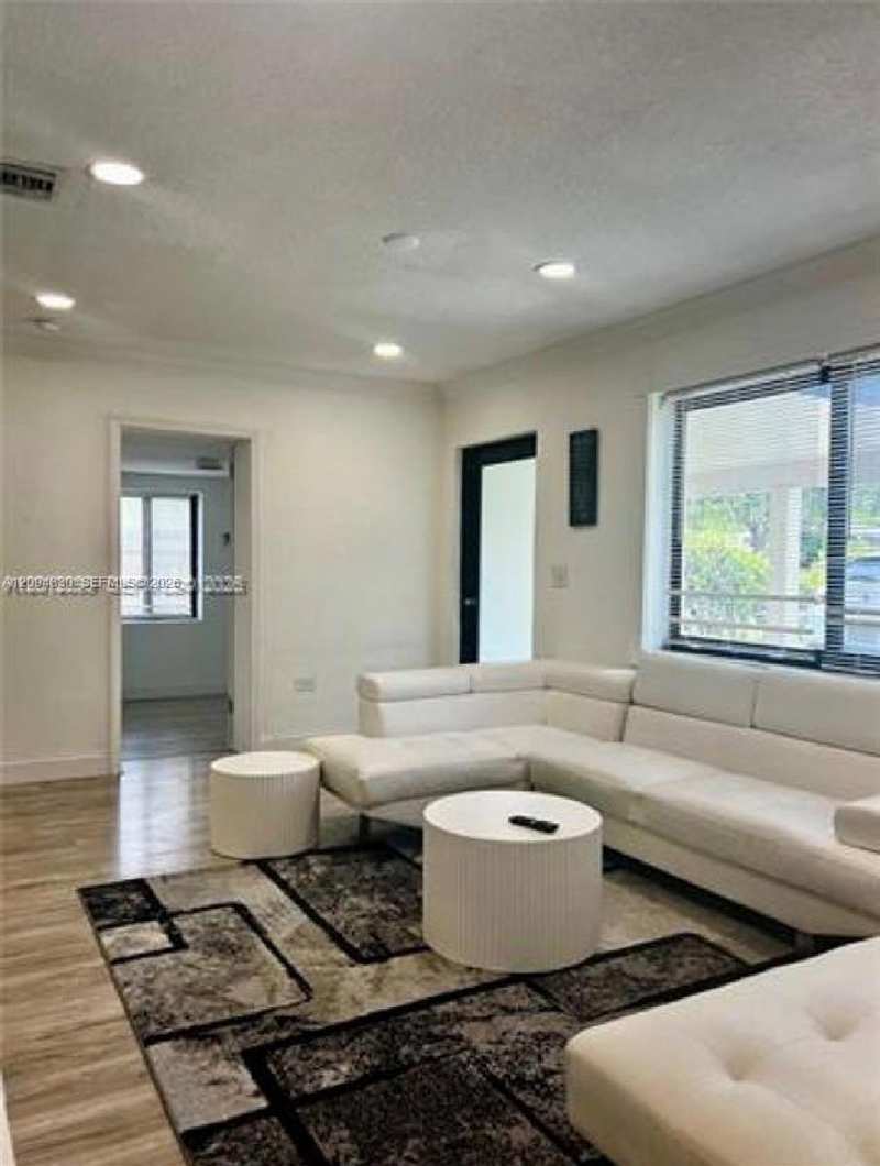 12040 N Miami Av, North Miami FL 33168