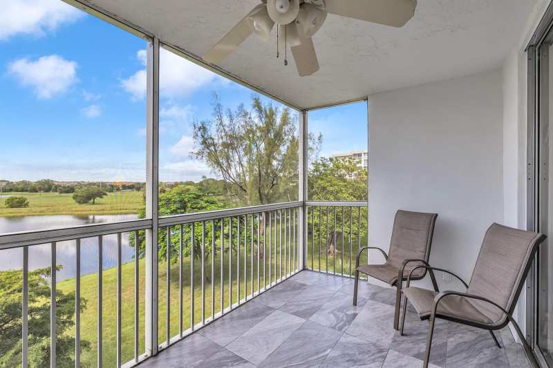 3080 N Course Drive # 501, Pompano Beach FL 33069