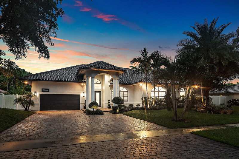 6821 N GRANDE Drive, Boca Raton FL 33433