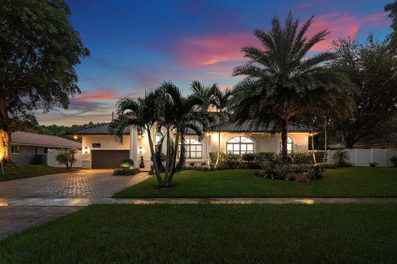 6821 N GRANDE Drive, Boca Raton FL 33433