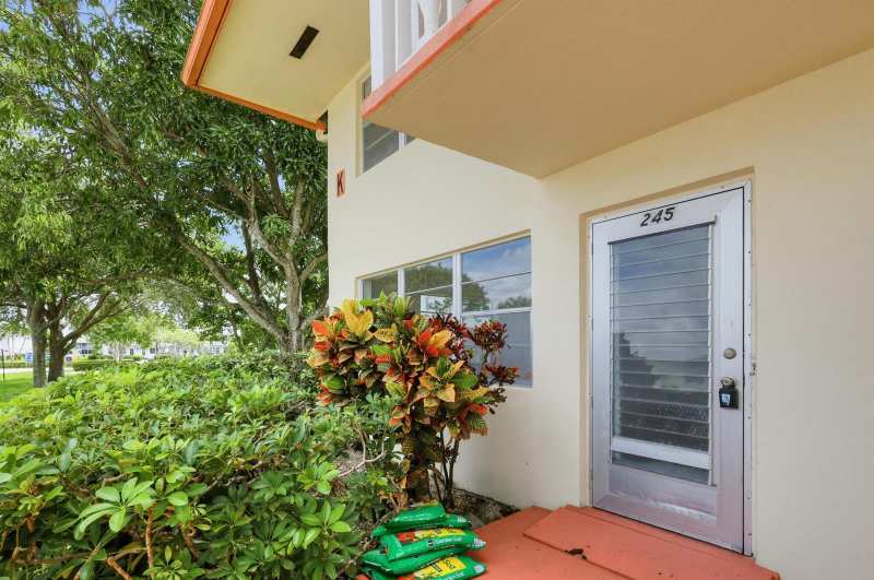 245 CAMDEN K, West Palm Beach FL 33417