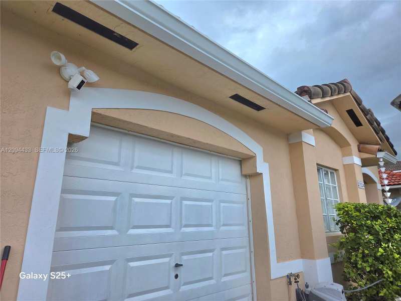21524 SW 89th Path, Cutler Bay FL 33189