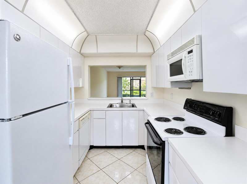 7915 WILLOW SPRING # 1218, Lake Worth FL 33467