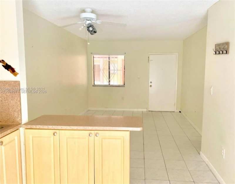 5490 W 21st Ct # 111, Hialeah FL 33016