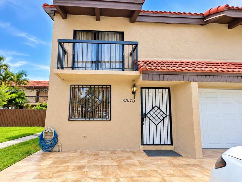 1807 SW 107th Ave # 2210, Miami FL 33165