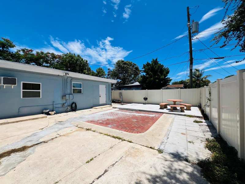 1210 S D Street # C, FL 33460