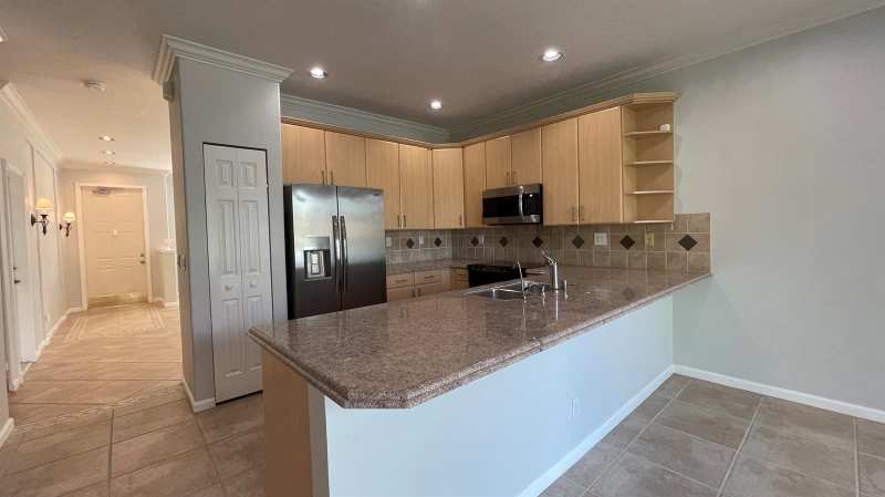 4857 VICTORIA Circle, West Palm Beach FL 33409