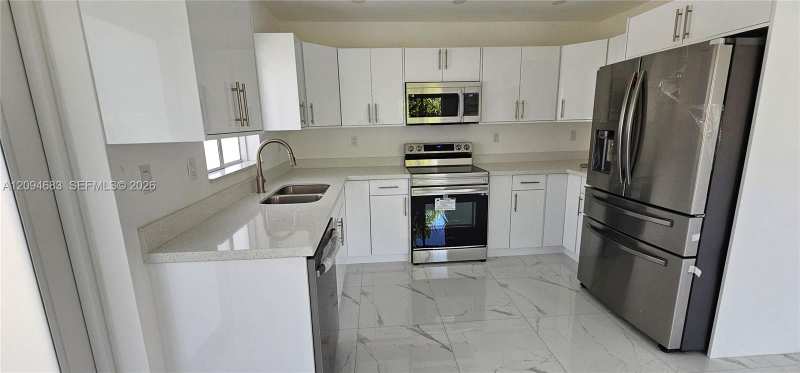 231 & 233 NW 3rd Ave # 2333, Florida City FL 33034