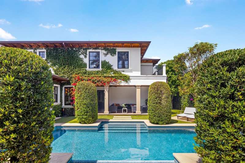 1053 N Lake Way, Palm Beach FL 33480