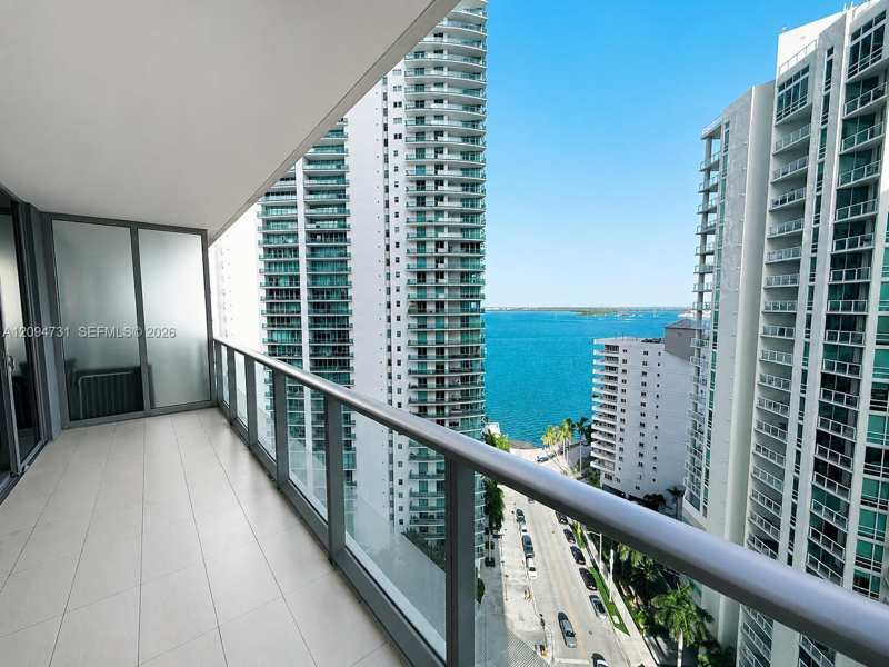 1300 Brickell Bay Dr # 1904, Miami FL 33131