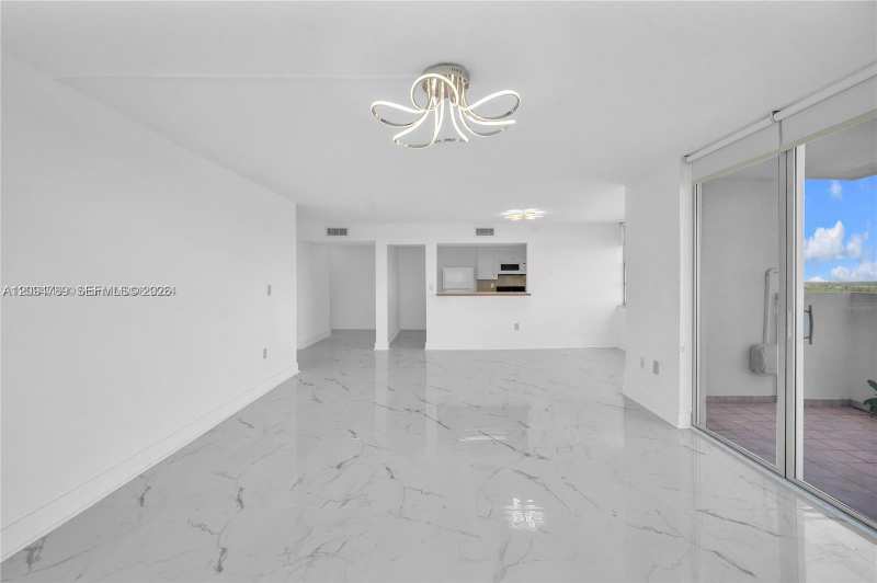 2780 NE 183rd St # 1601, Aventura FL 33160