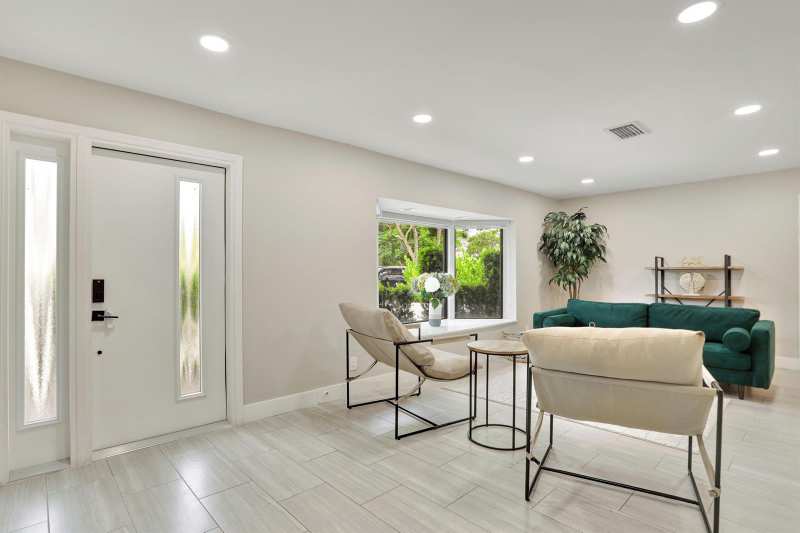 1035 NW 5TH Avenue, Boca Raton FL 33432