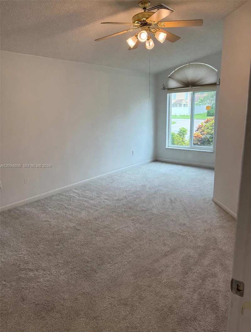 33 Bentwater Cir, Boynton Beach FL 33426