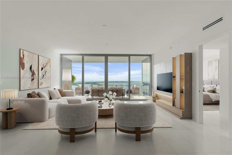 300 Biscayne Blvd Way # 4203, Miami FL 33131