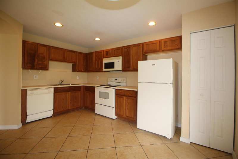 6602 Sandy Bank Terrace, Riviera Beach FL 33407