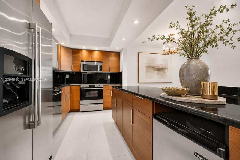 19380 Collins Ave # 1103, Sunny Isles Beach FL 33160