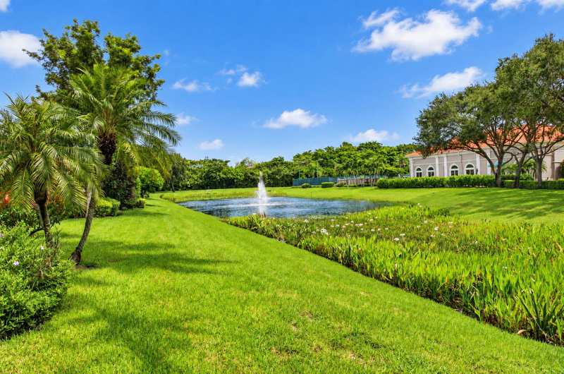 11572 Spring Oak Avenue, Boynton Beach FL 33437