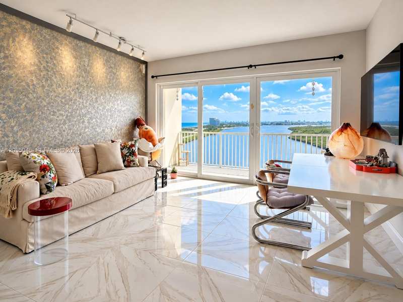 300 Bayview Dr # 2014, Sunny Isles Beach FL 33160