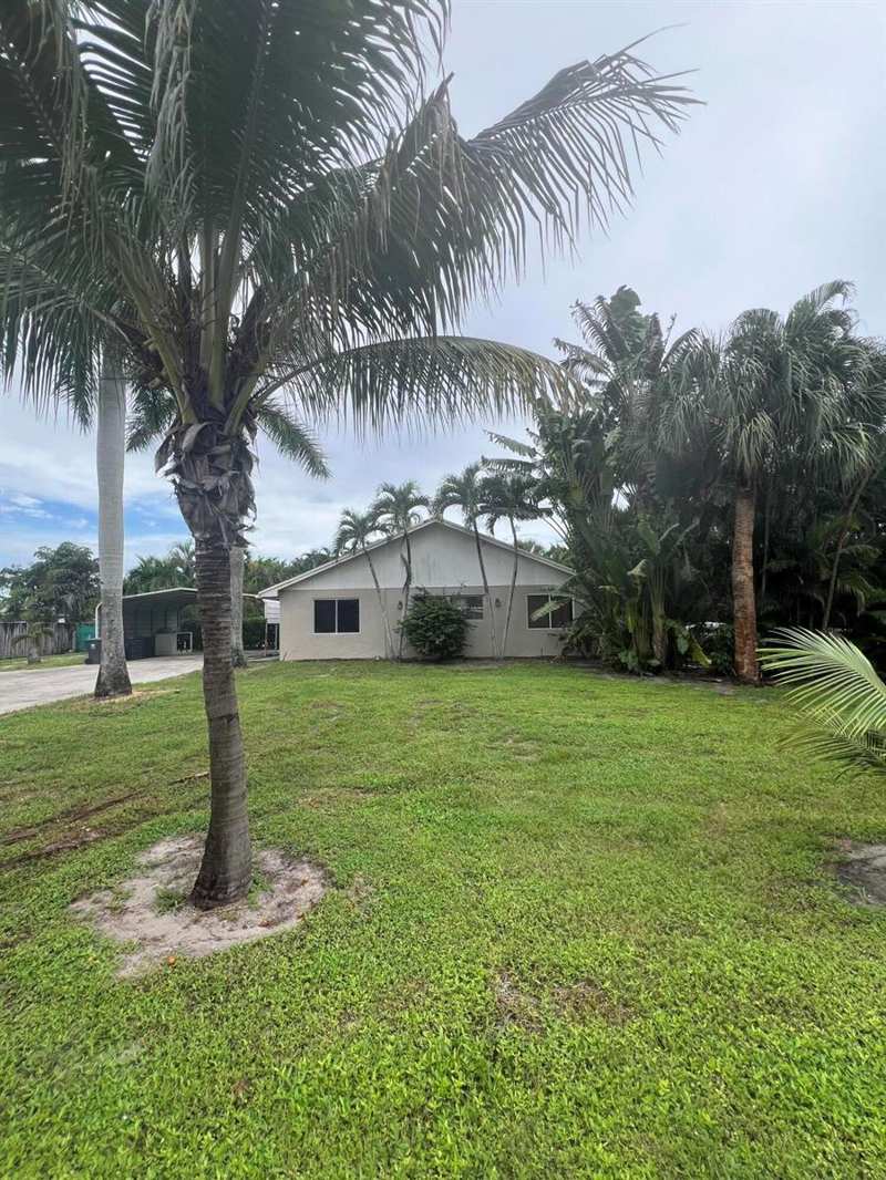 2855 BOSTON Court, Lake Worth FL 33462