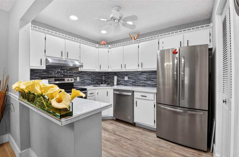 5931 Whispering Pine Way # 2, FL 33463