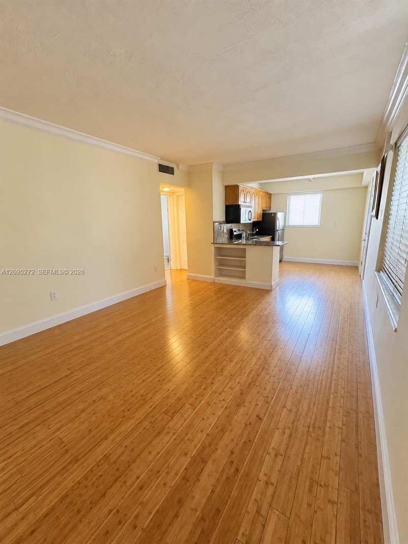 1014 Salzedo St # 200, Coral Gables FL 33134