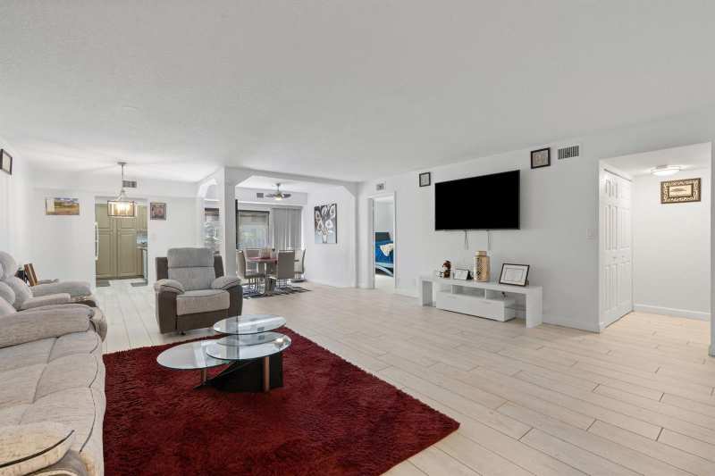 9592 SW 1st Court # F, Coral Springs FL 33071