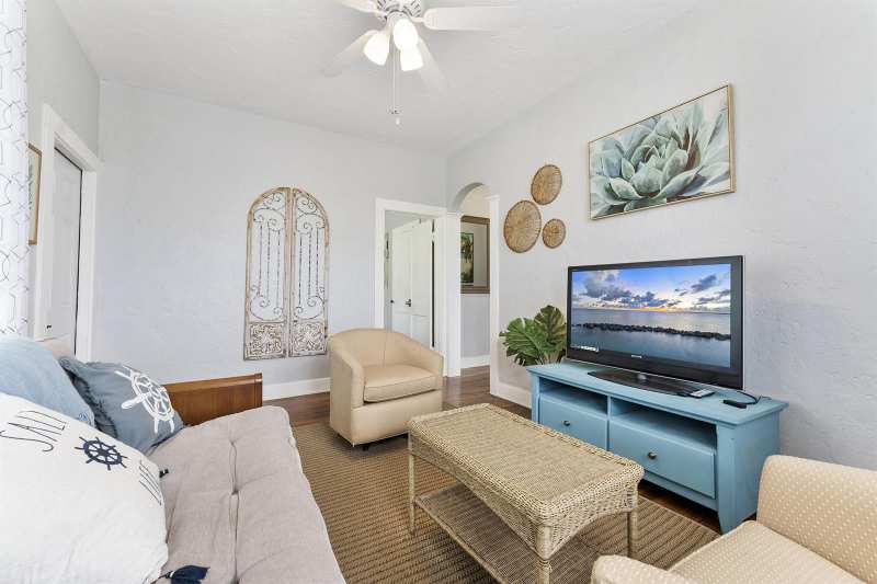 721 N H Street # 1, FL 33460