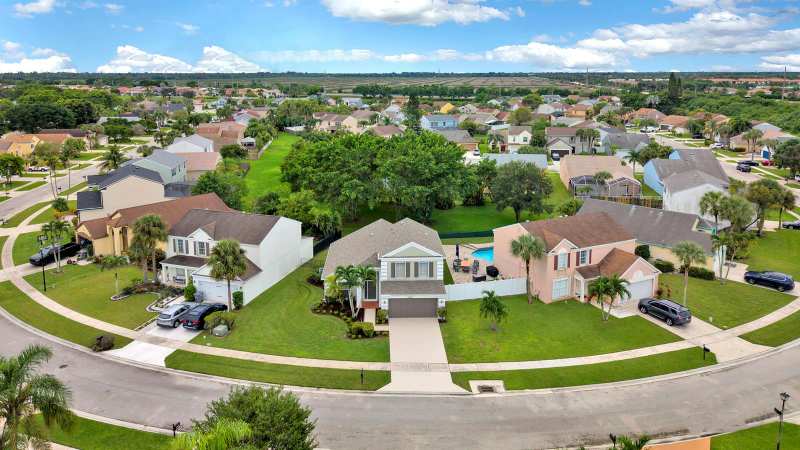 22481 MIDDLETOWN Drive, Boca Raton FL 33428