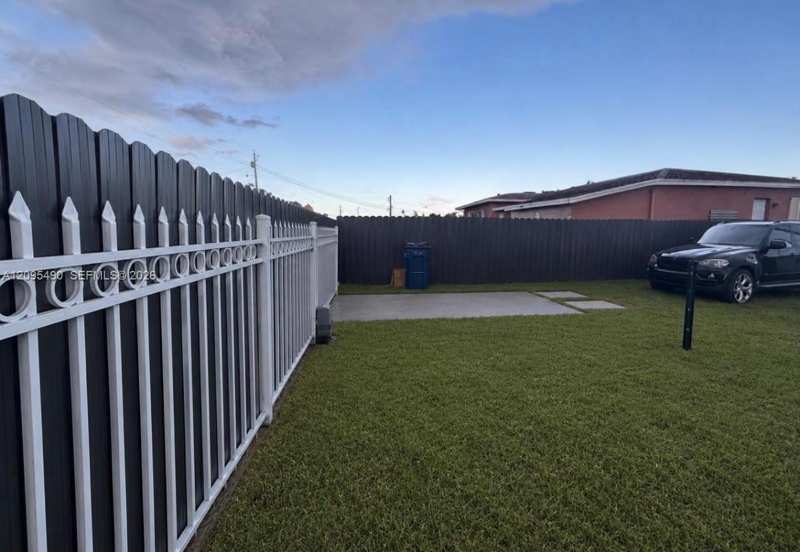 1296 NW 72nd St, Miami FL 33147