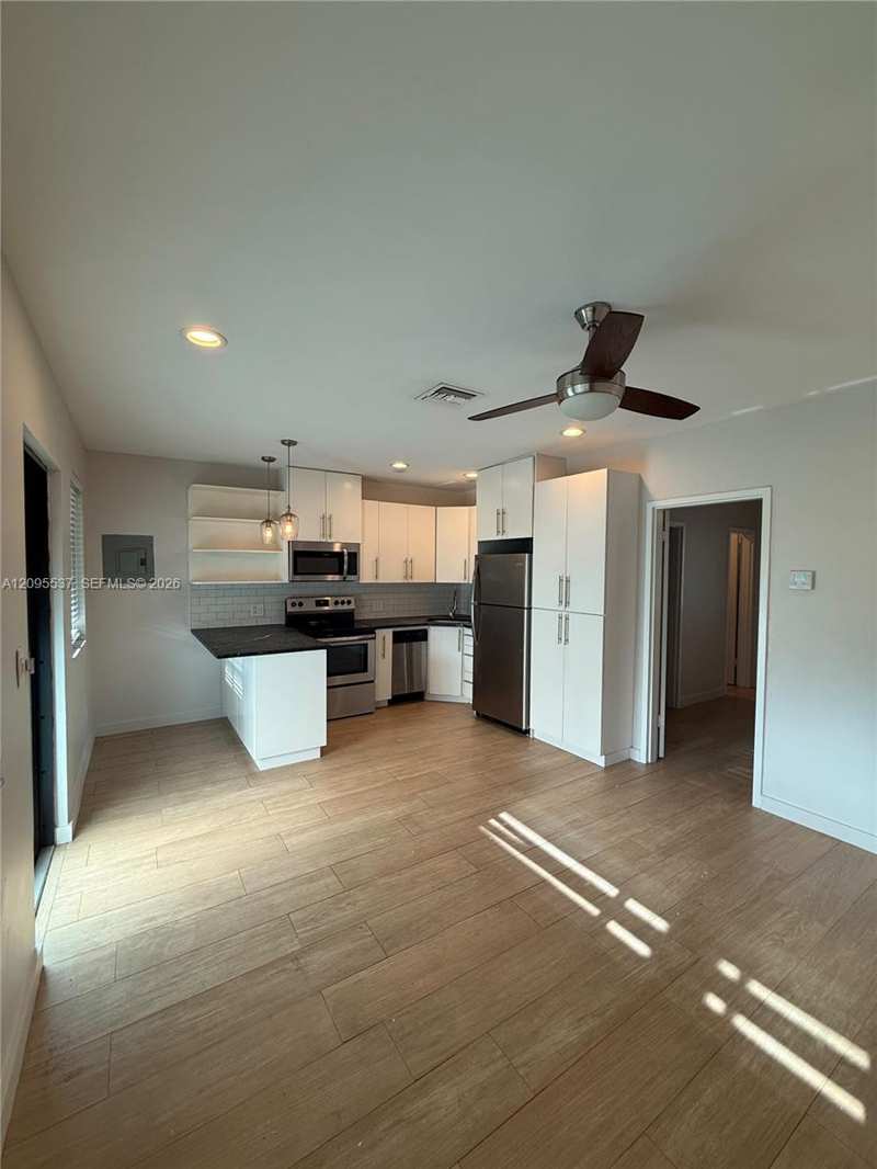 1280 NE 105th St # 3, Miami Shores FL 33138