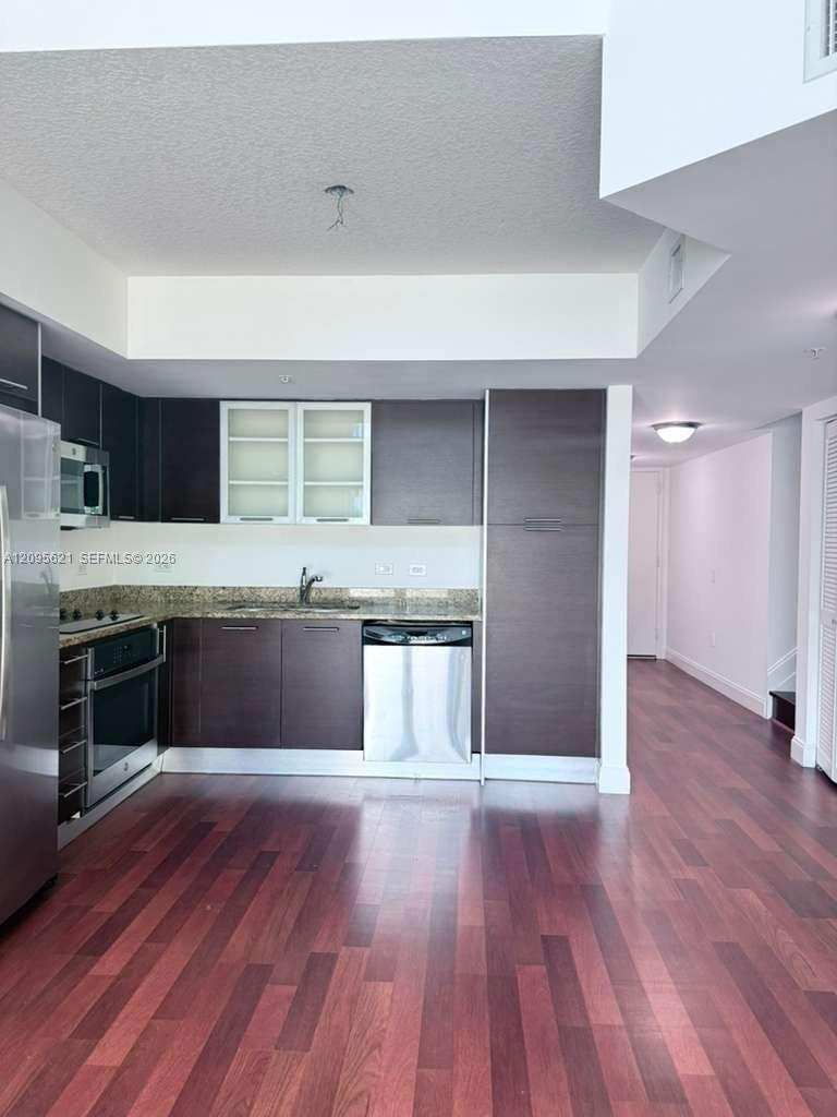 41 SE 5th St # 709, Miami FL 33131