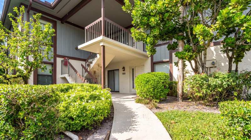 13329 Polo Club Road # 105, Wellington FL 33414