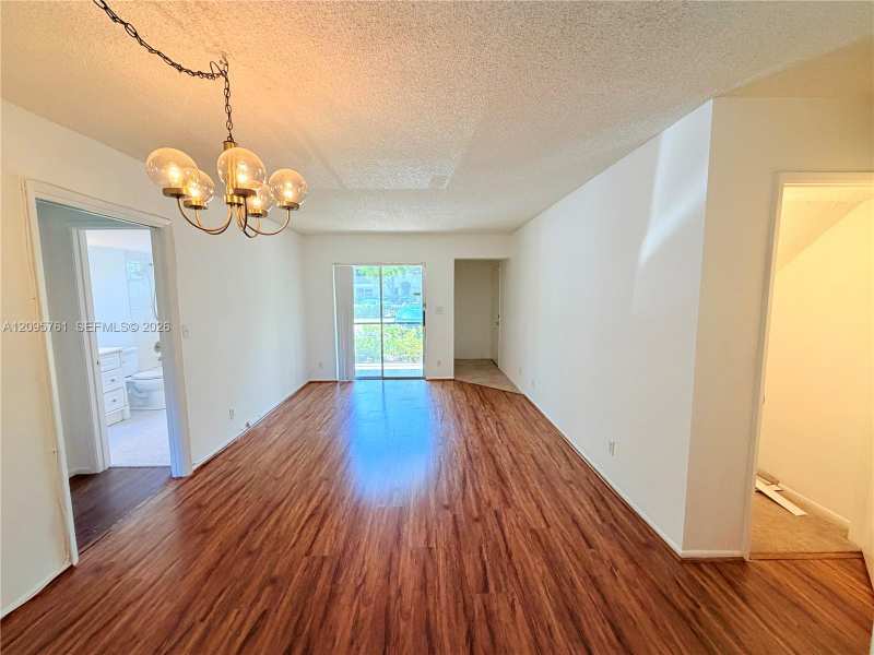 107 Gardens Dr # 106, Pompano Beach FL 33069