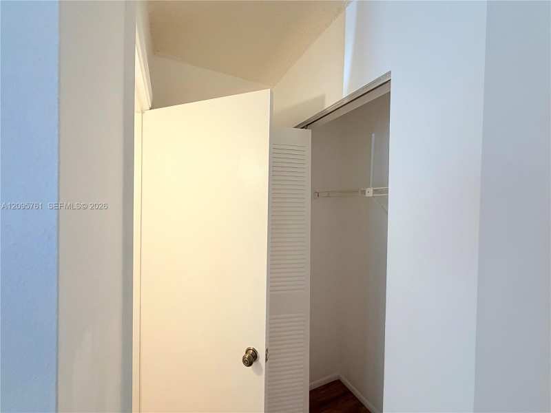 107 Gardens Dr # 106, Pompano Beach FL 33069