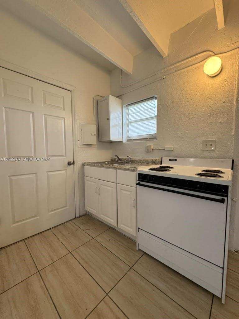 485 SW 4th Ave # 9, Homestead FL 33030