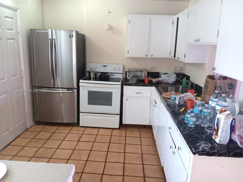 3545 NE 166th St # 304, North Miami Beach FL 33160