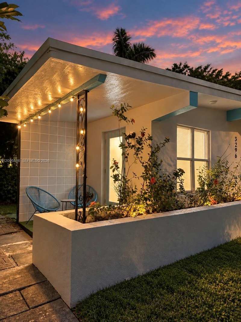 3296 William Ave, Miami FL 33133