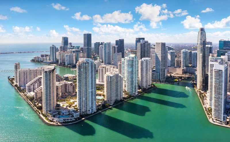 900 Brickell Key Blvd # 1901, Miami FL 33131
